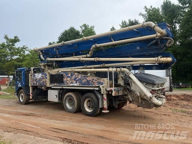 Mack MRU613 Betooni pumpautod