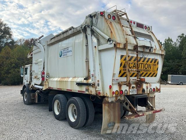 Mack MRU613 Prügiautod