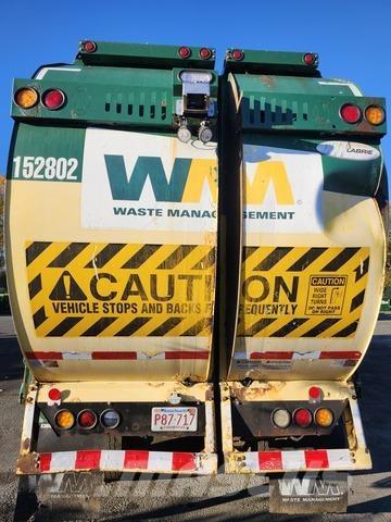 Mack MRU613 Prügiautod