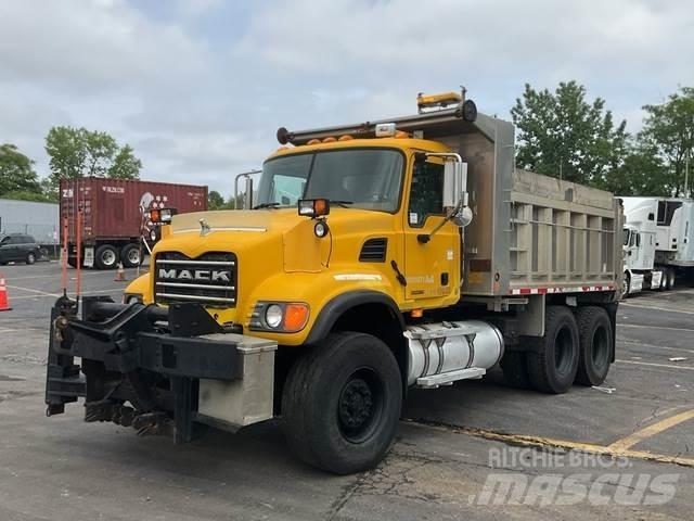 Mack PV713 Kallurid