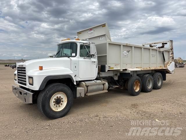 Mack RD60 Lumesahad