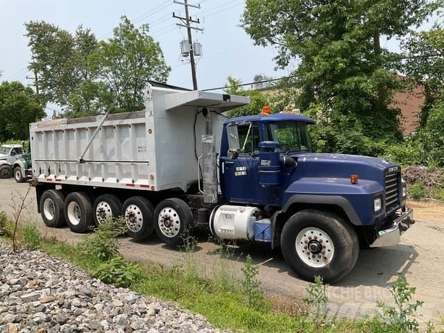Mack RD688S Kallurid