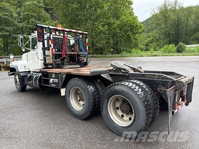 Mack RD688S Madelautod