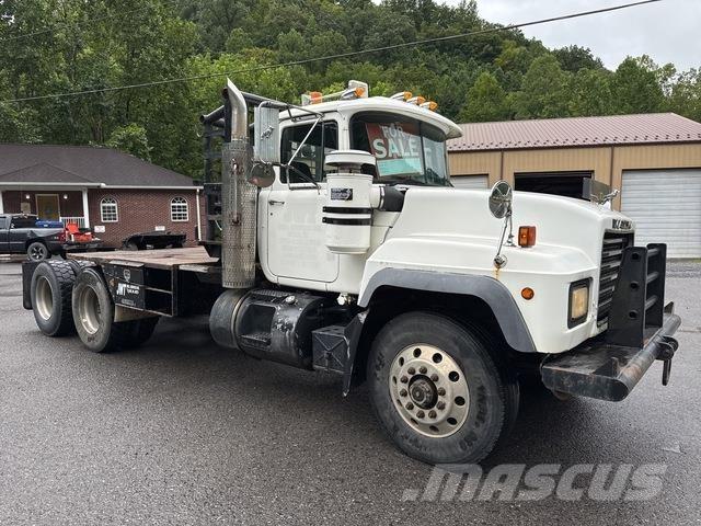 Mack RD688S Madelautod