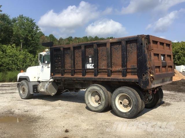 Mack RD688S Kallurid