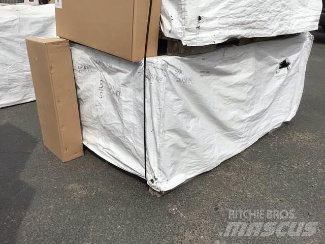 Mahindra  Muud teekoristamise ja lumekoristamise masinad