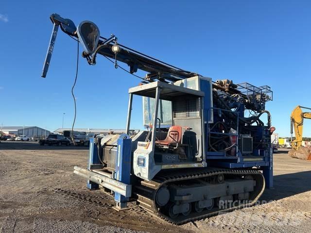 Mantis 200 Vertikaalsed puurmasinad