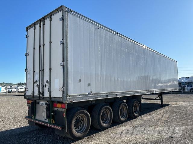  Maxi-CUBE Külmikpoolhaagised
