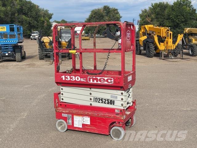 MEC 1330SE Käärtõstukid