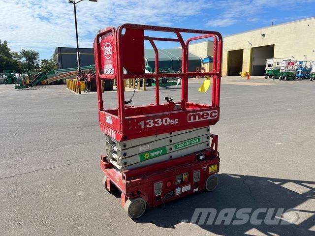 MEC 1330SE Käärtõstukid