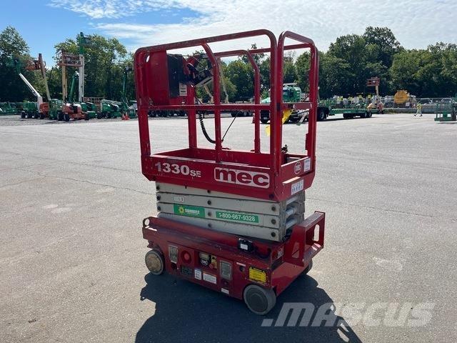 MEC 1330SE Käärtõstukid