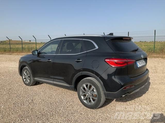 MG HS Sõiduautod