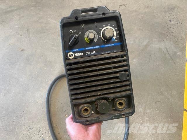 Miller CST-280 Keevitusagregaadid