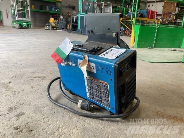 Miller CST 282 Keevitusagregaadid