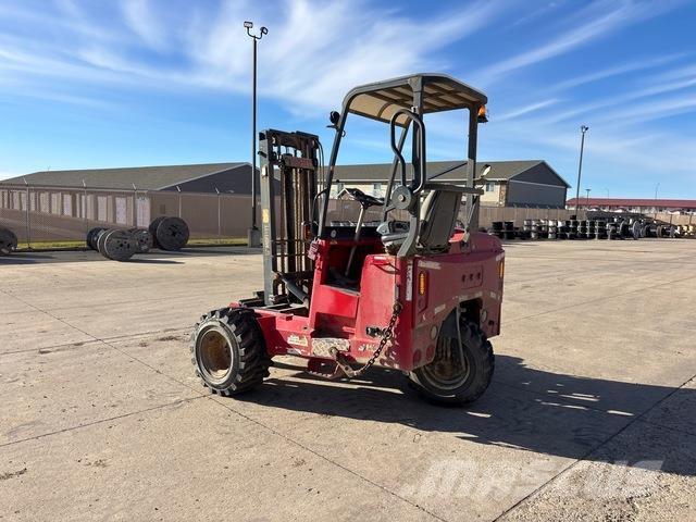  Moffet M55 Veoautol transporditav kahveltõstuk