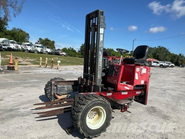 Moffett M5000 Veoautol transporditav kahveltõstuk