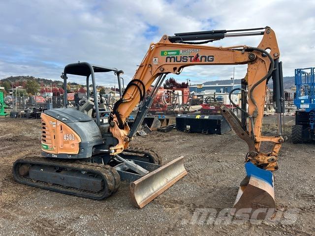 Mustang 450Z Roomikekskavaatorid