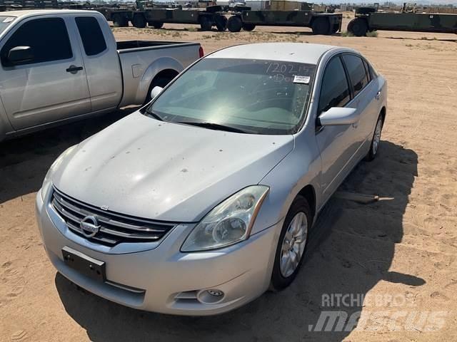 Nissan Altima Sõiduautod