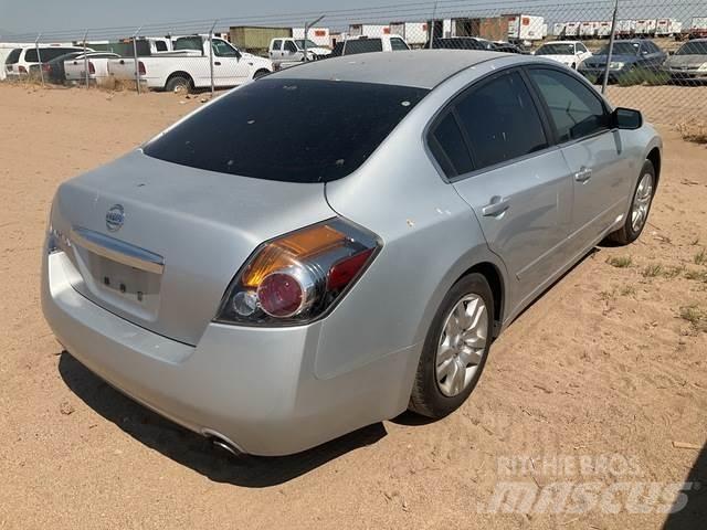 Nissan Altima Sõiduautod