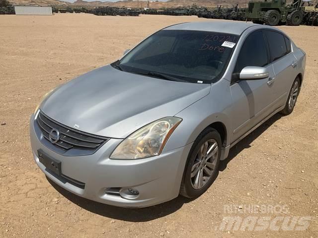 Nissan Altima Sõiduautod