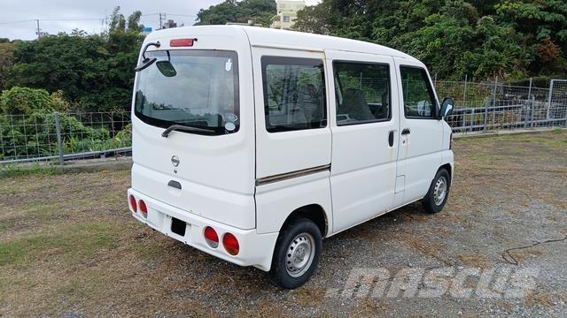 Nissan CLIPPER Muu