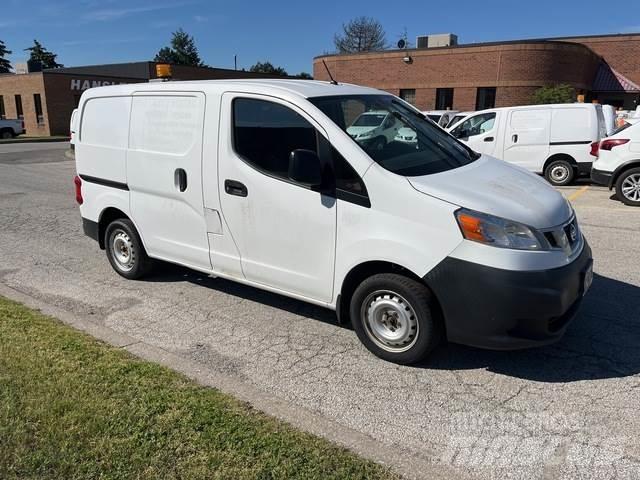 Nissan NV200 Kaubikud