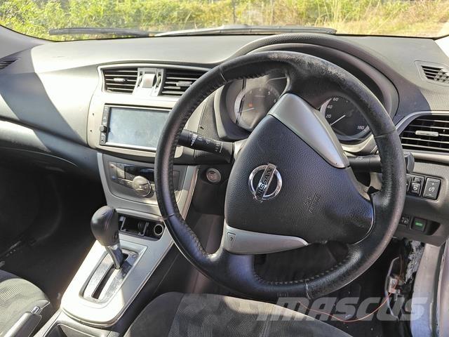 Nissan SYLPHY Sõiduautod