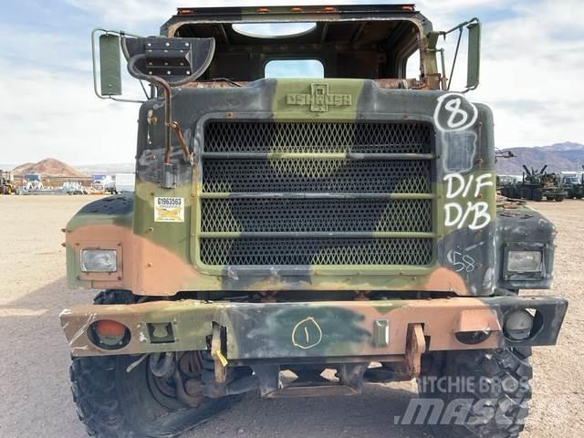Oshkosh  Furgoonautod