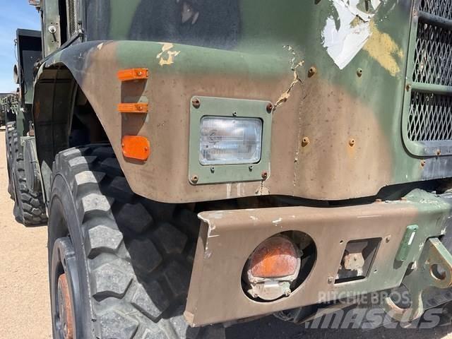Oshkosh  Furgoonautod