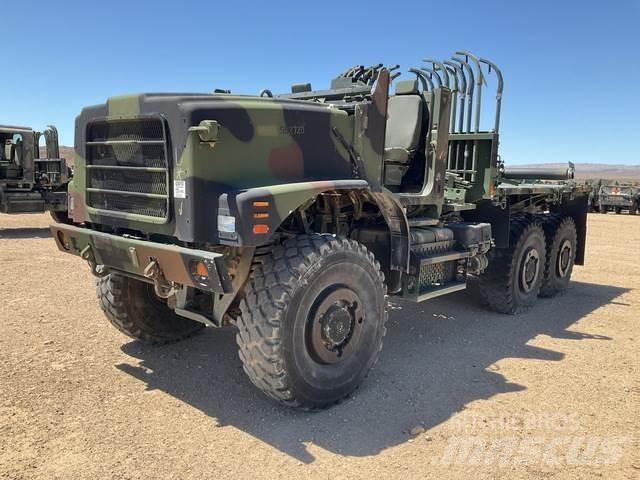Oshkosh AMK23A1 Furgoonautod