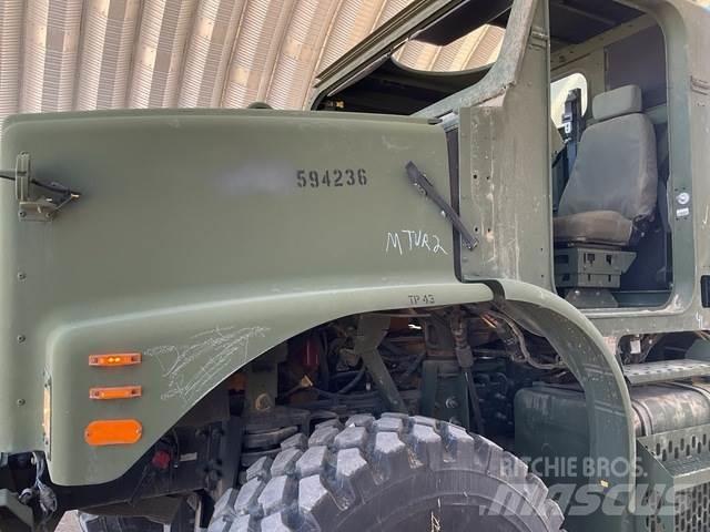 Oshkosh MTVR Furgoonautod