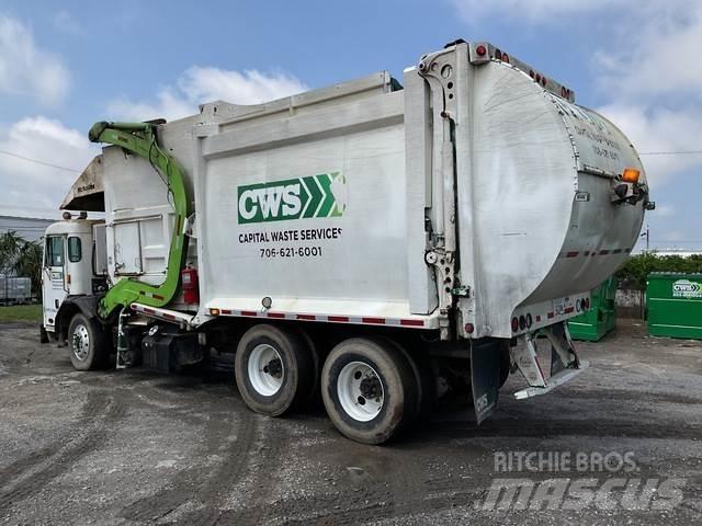 Peterbilt 320 Prügiautod
