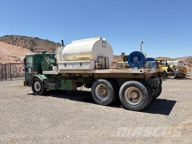 Peterbilt 320 Tsisternveokid