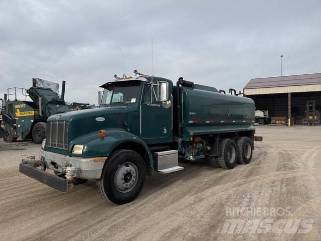 Peterbilt 330 Veepaagiga autod