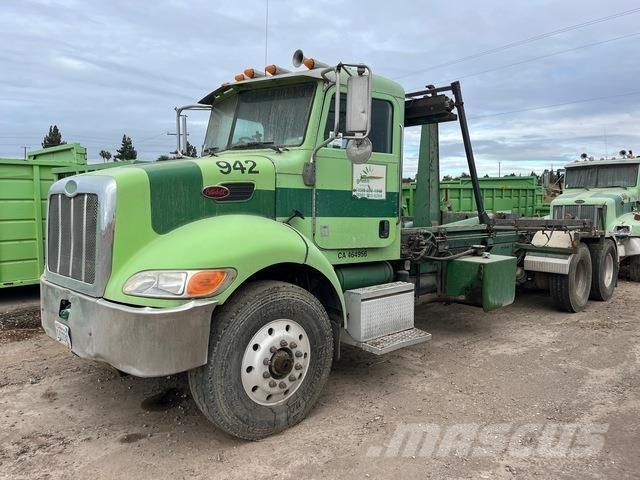 Peterbilt 330 Konksliftveokid