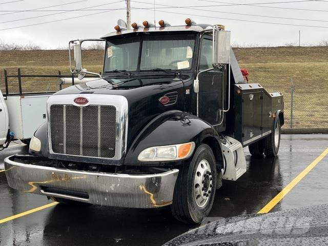 Peterbilt 335 Puksiirid