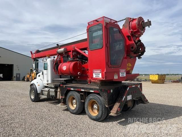 Peterbilt 340 Puurmasinad