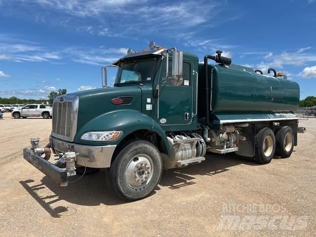 Peterbilt 348 Veepaagiga autod