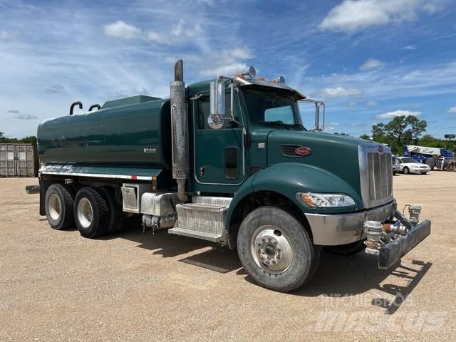 Peterbilt 348 Veepaagiga autod