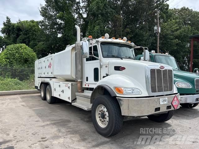 Peterbilt 348 Tsisternveokid