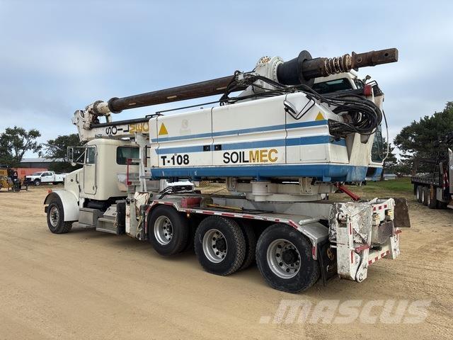 Peterbilt 357 Puurmasinad