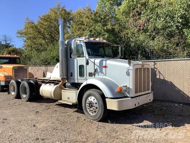 Peterbilt 365 Kabiinid