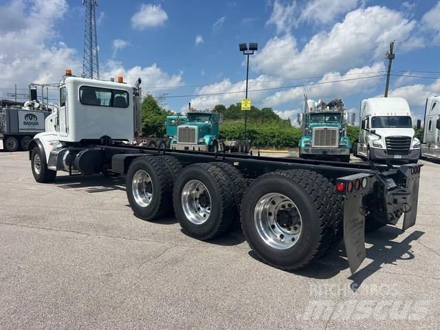 Peterbilt 365 Kabiinid