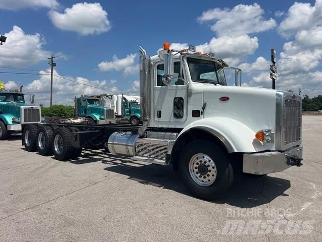 Peterbilt 365 Kabiinid