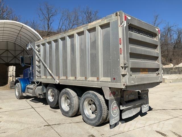 Peterbilt 367 Kallurid