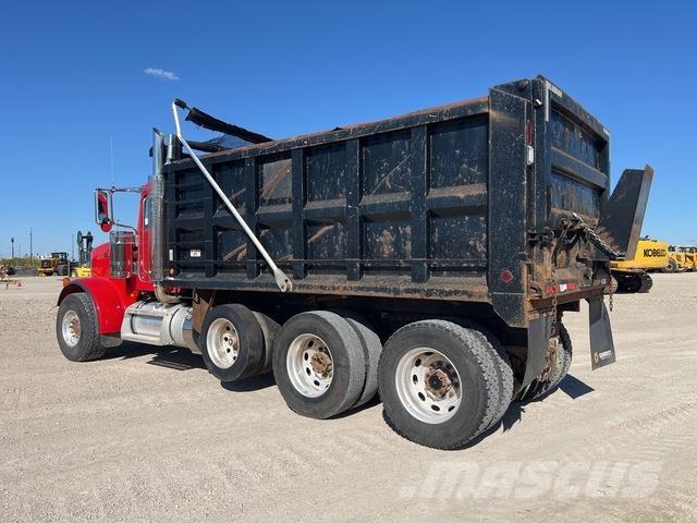 Peterbilt 367 Kallurid