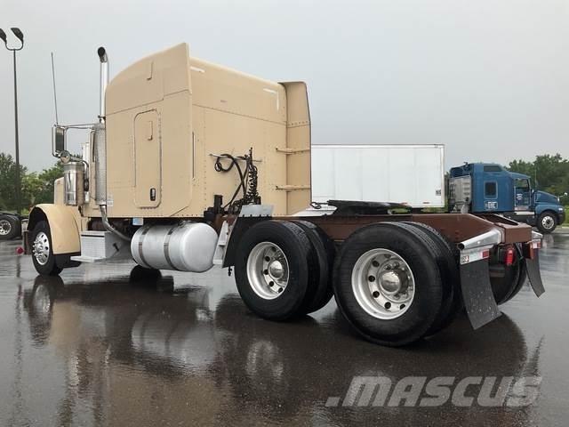 Peterbilt 379 Sadulveokid