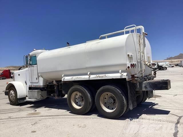 Peterbilt 379 Veepaagiga autod