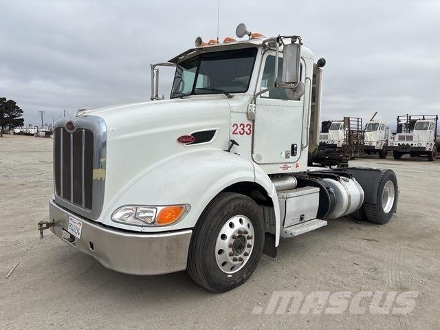 Peterbilt 384 Sadulveokid
