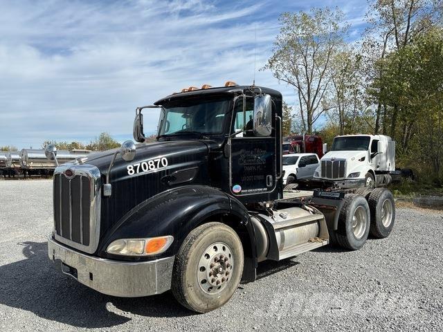 Peterbilt 384 Sadulveokid